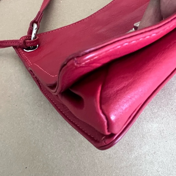 Clements Ribeiro Red Genuine Pebbled Leather Silver Hardware Crossbody Bag - Picture 6 of 11